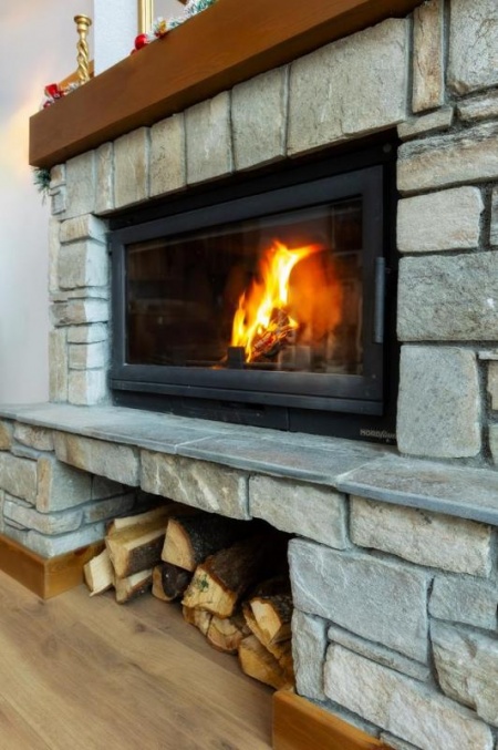 Installation de chemin&eacute;e sur mesure : guide des &eacute;tapes cl&eacute;s